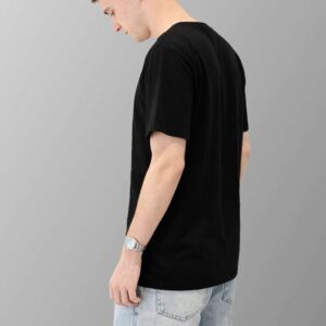 Remera REGULAR Negra