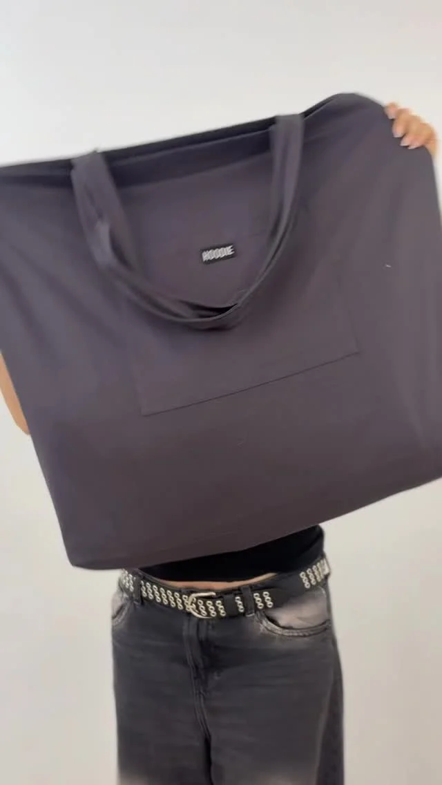 No te quedes sólo escuchando, entra en www.somoshoodie.com y elegí los básicos que más te gusten.
Hacemos envíos a todo🇦🇷 arma tu carrito!
#ASMR #ropa #basics #buzos #remeras